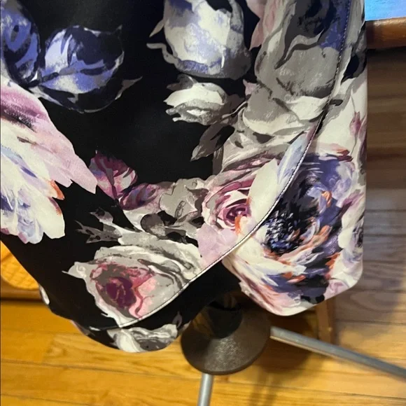 Alex Evenings Black and Purple Floral Midi Dress - Picture 6 of 7
